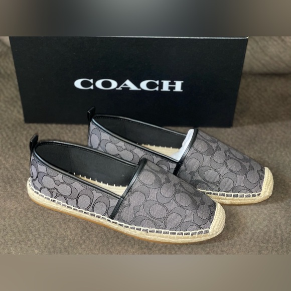 COACH SHOES - Picture 3 of 4